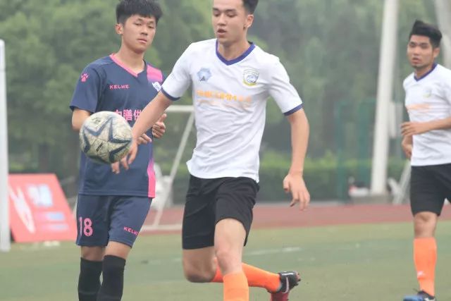 翟晓川16分郭艾伦12分 北京险胜辽宁豪取6连胜